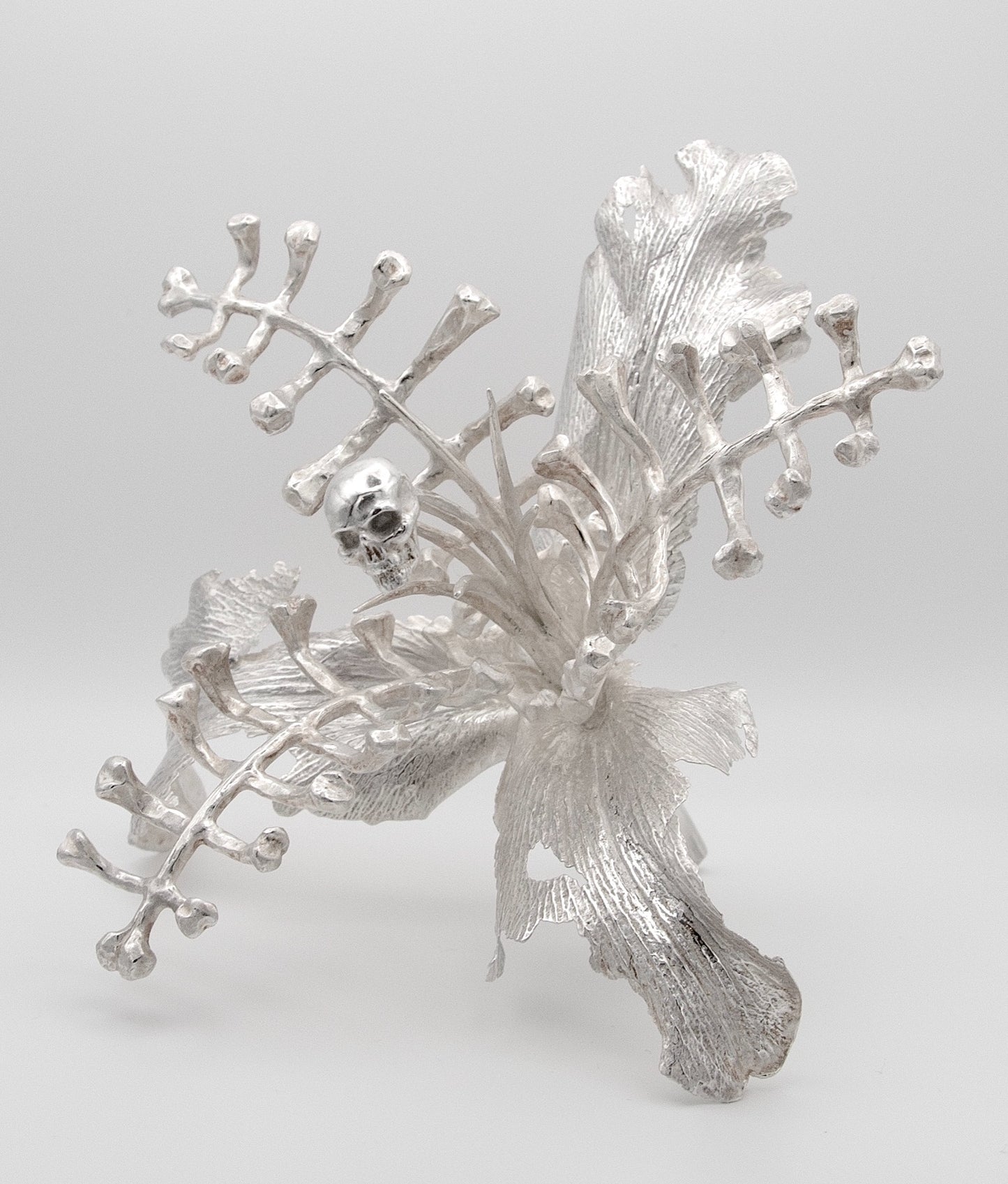 Casablanca Skeleton by Una Lo