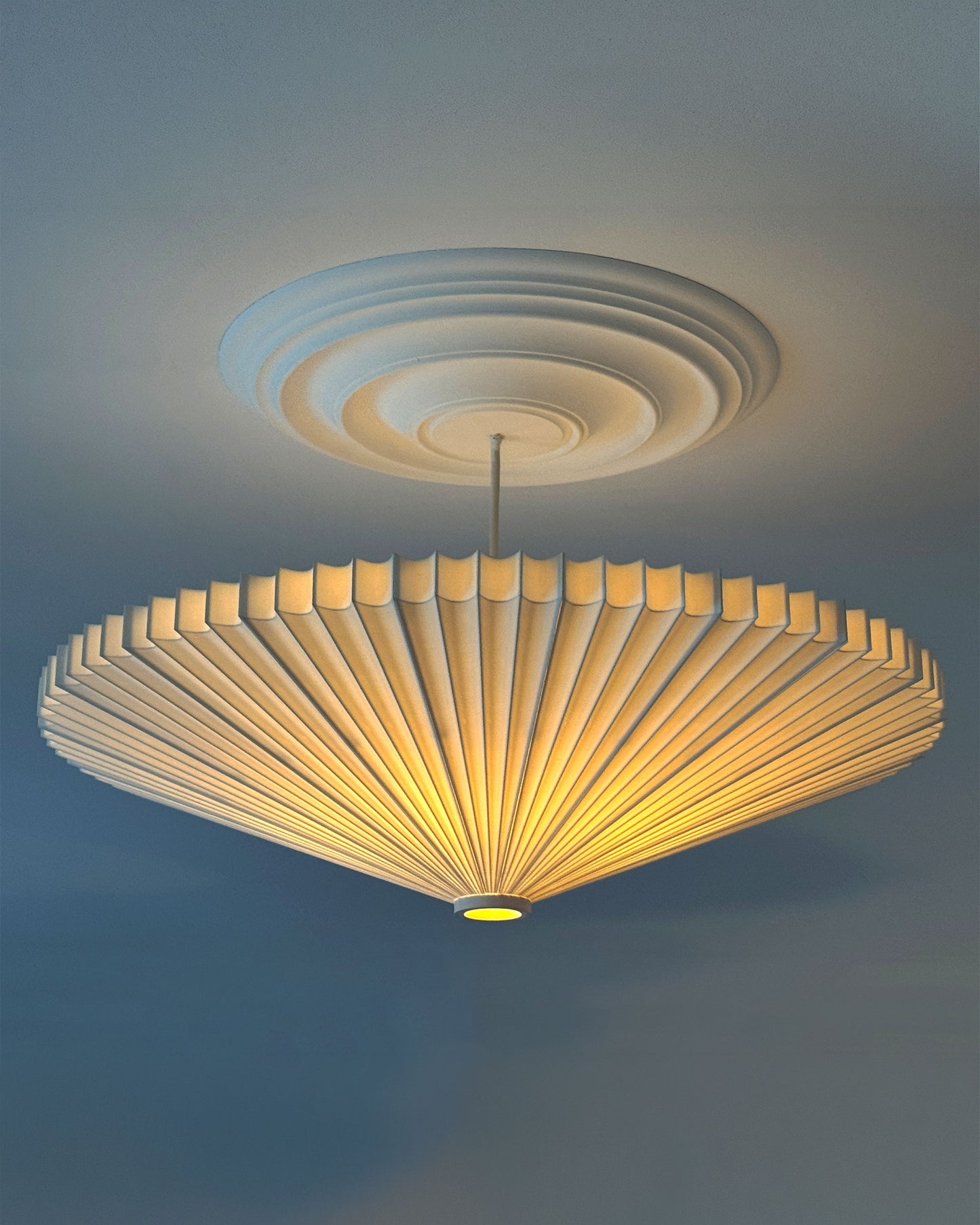 Sombrilla Lamp by Vicente Martinez | Studio Parenthesis
