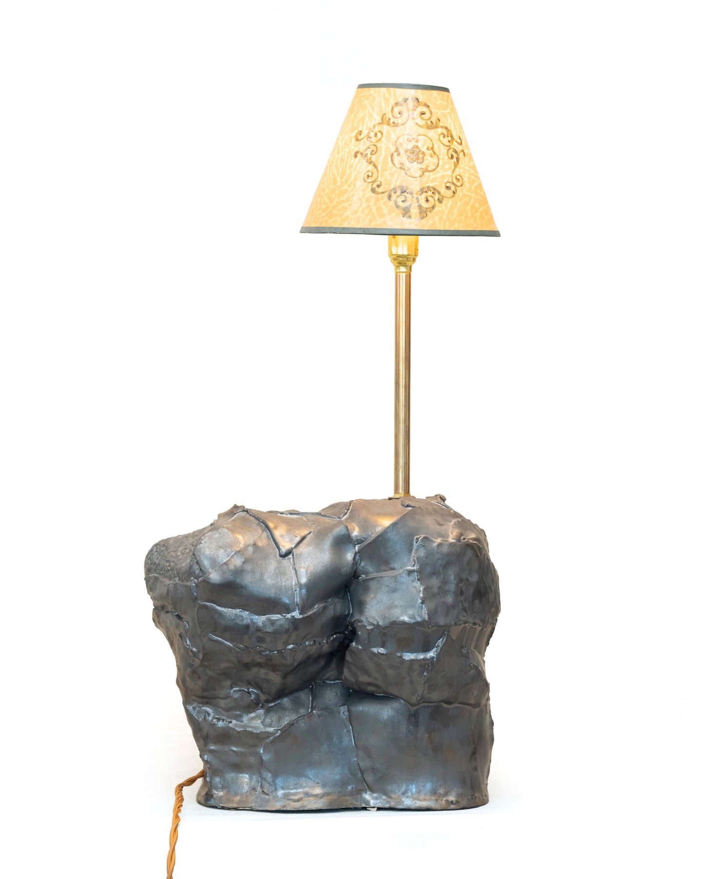 T100 Sculptural Lamp by Lucia Vera